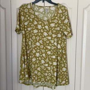 LulaRoe Disney Magical Princess Castle Snow White Perfect T